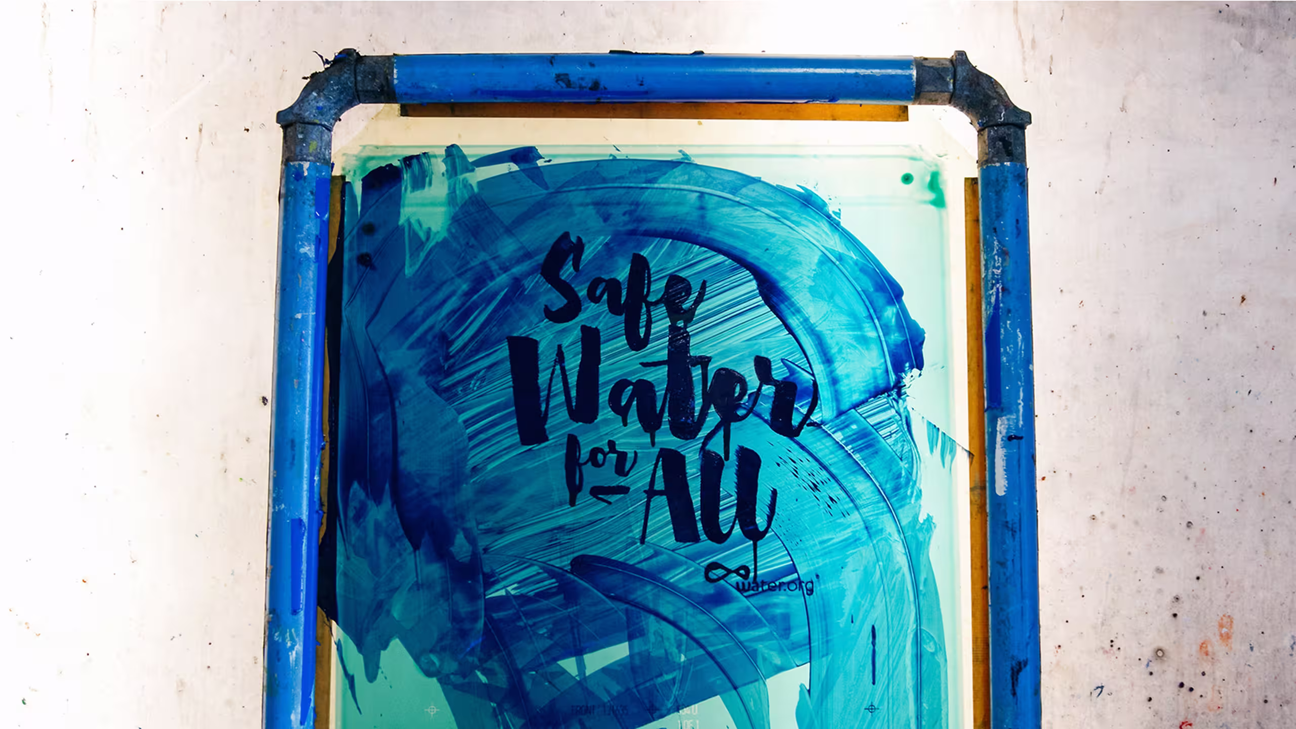top down of the safe water for all screen