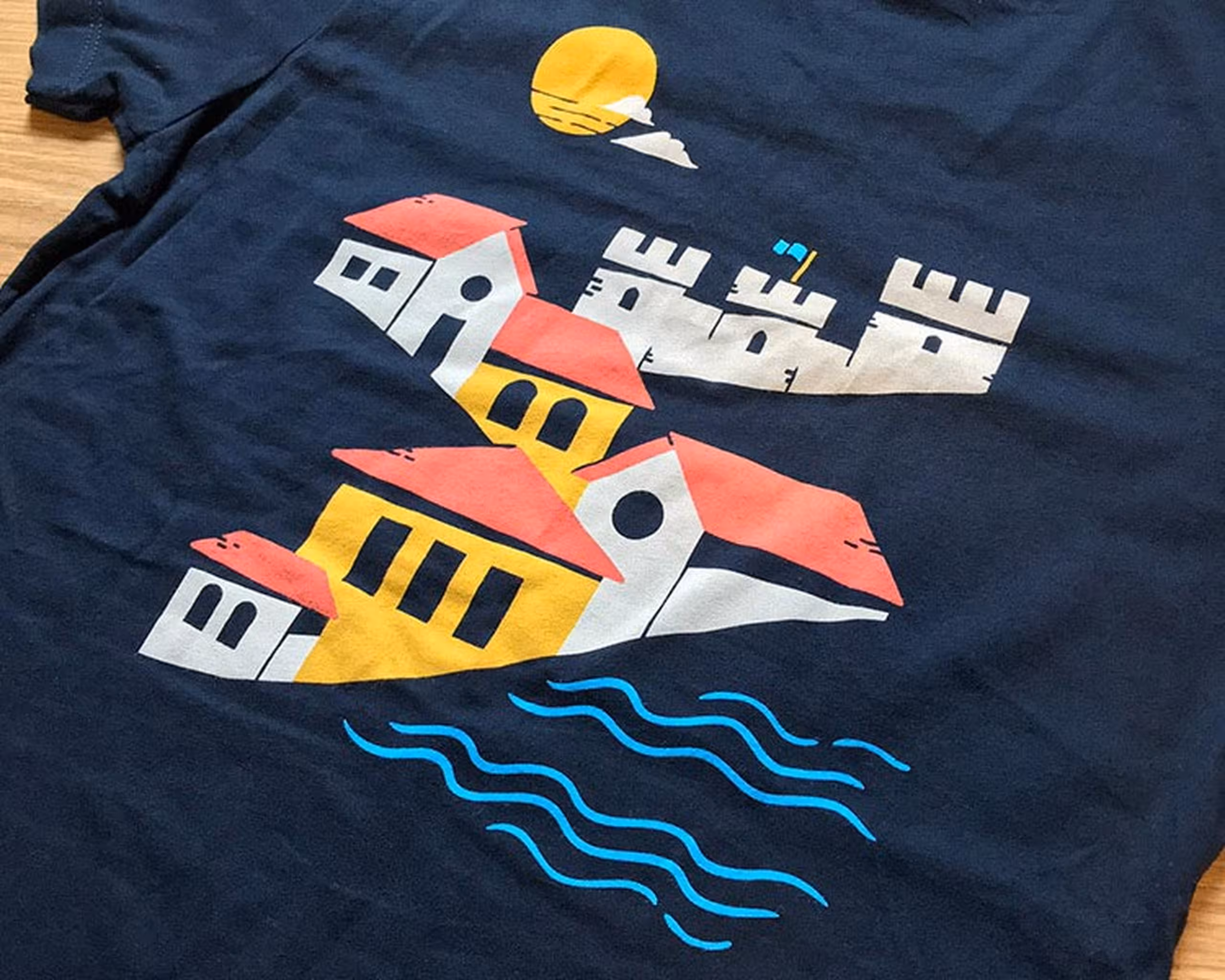 Help Scout t-shirt up close